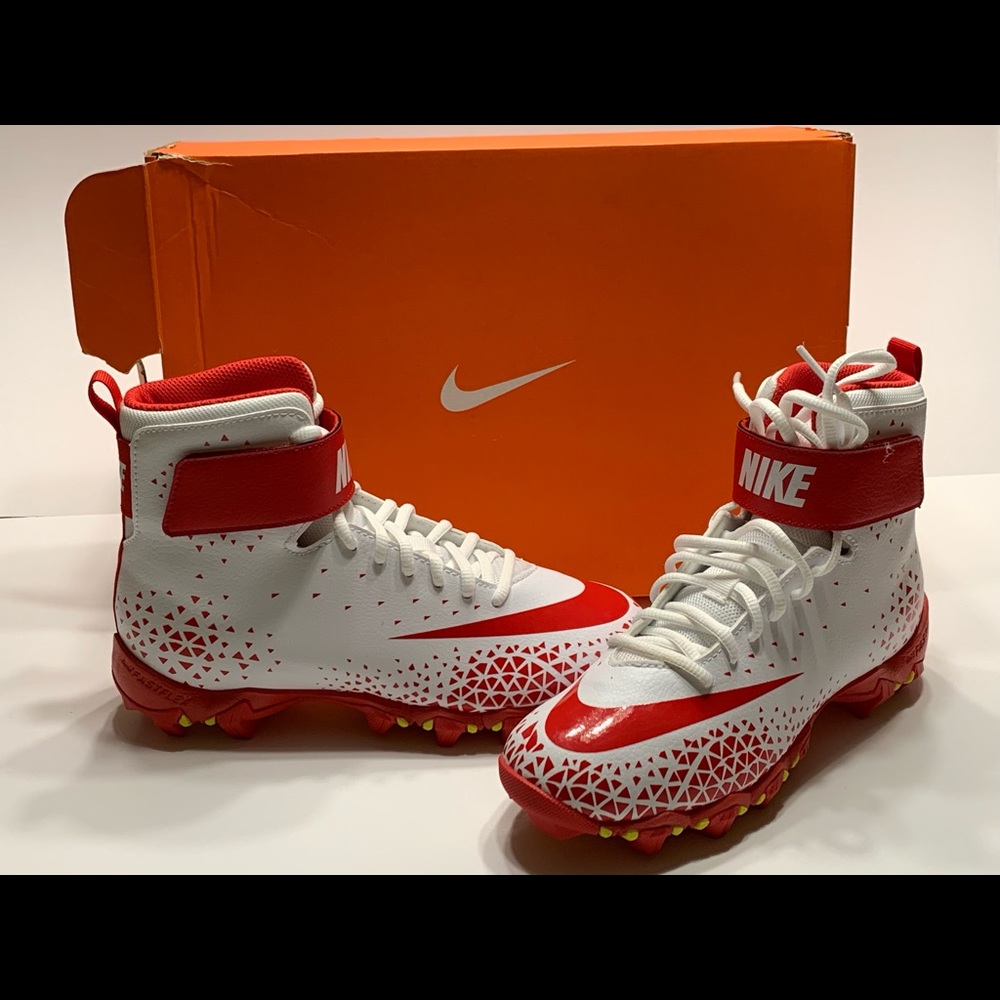 Nike force savage shark bg